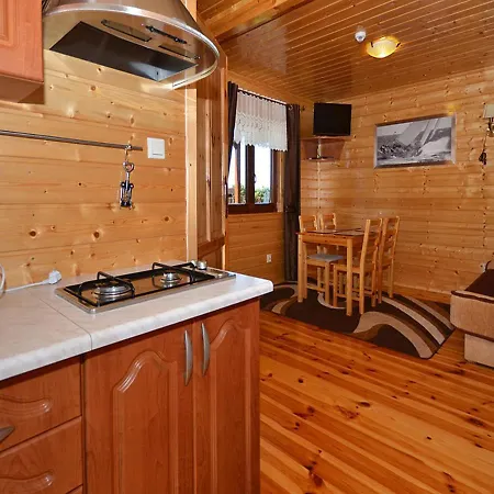 Holiday home Cozy In Domaslawice With Swimming Pool Darlowo
