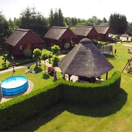 Cozy In Domaslawice With Swimming Pool Holiday home Darlowo