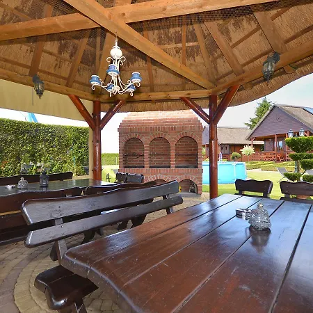 Cozy In Domaslawice With Swimming Pool Holiday home *